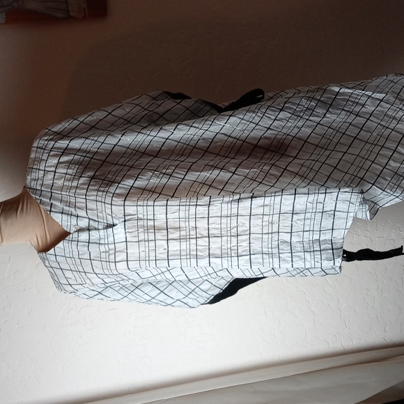 Kesslord Asymmetrical Hemline Poncho Style Blouse - Picture 1 of 8